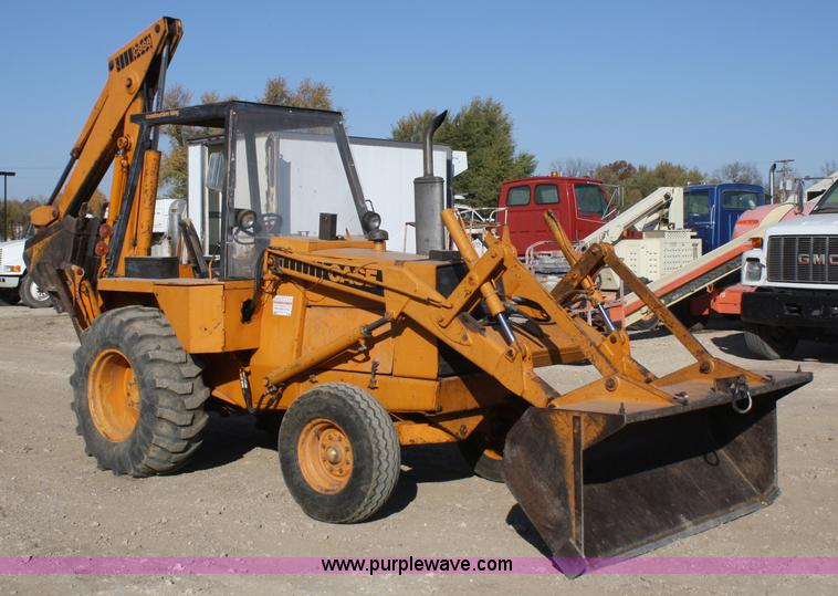 image for item A6537 1977 Case 580C-CK backhoe