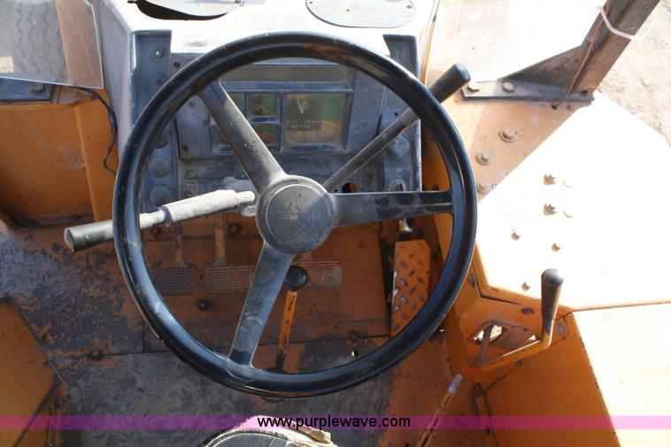 image for item A6537 1977 Case 580C-CK backhoe