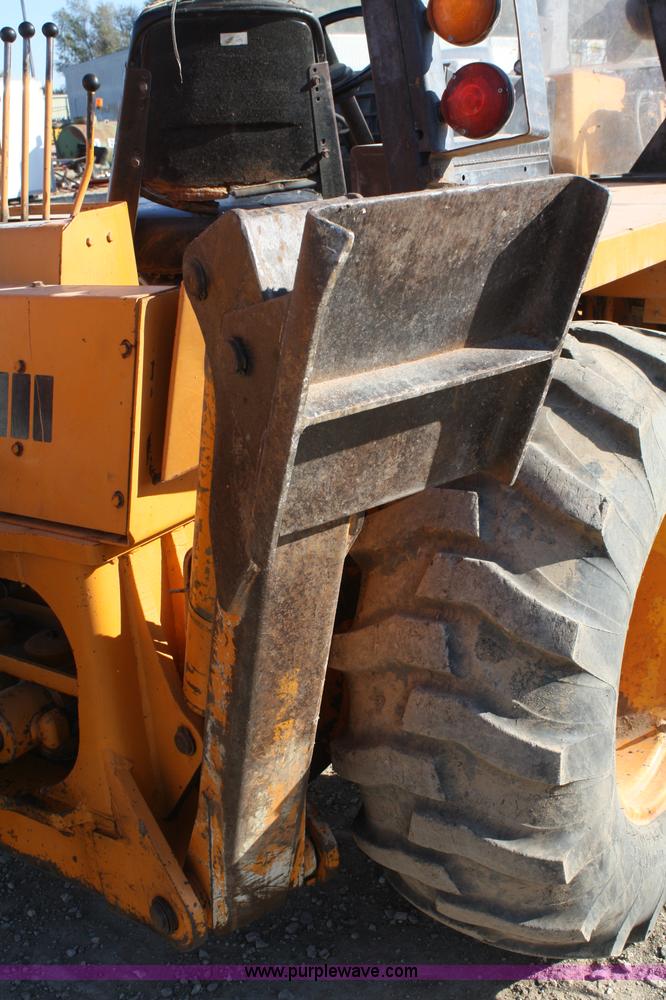 image for item A6537 1977 Case 580C-CK backhoe