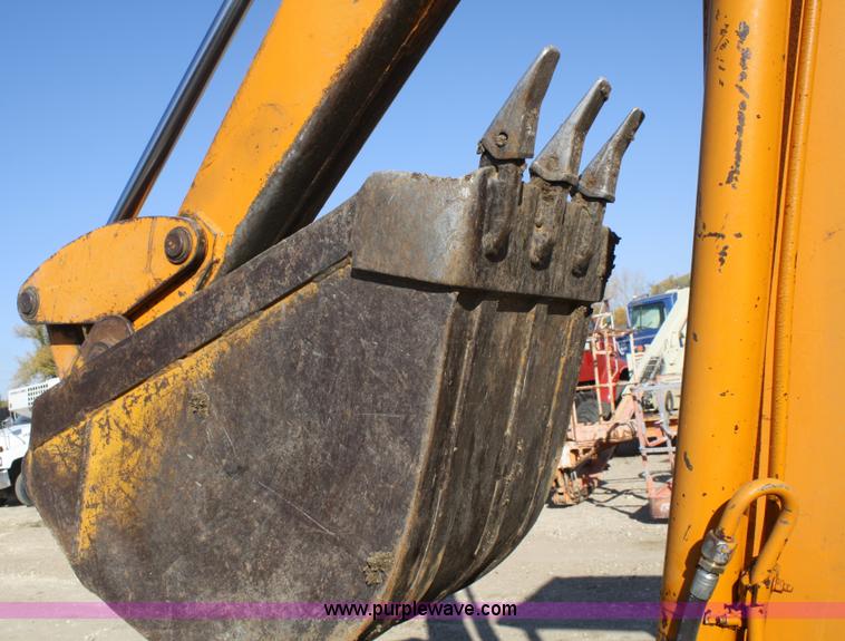 image for item A6537 1977 Case 580C-CK backhoe