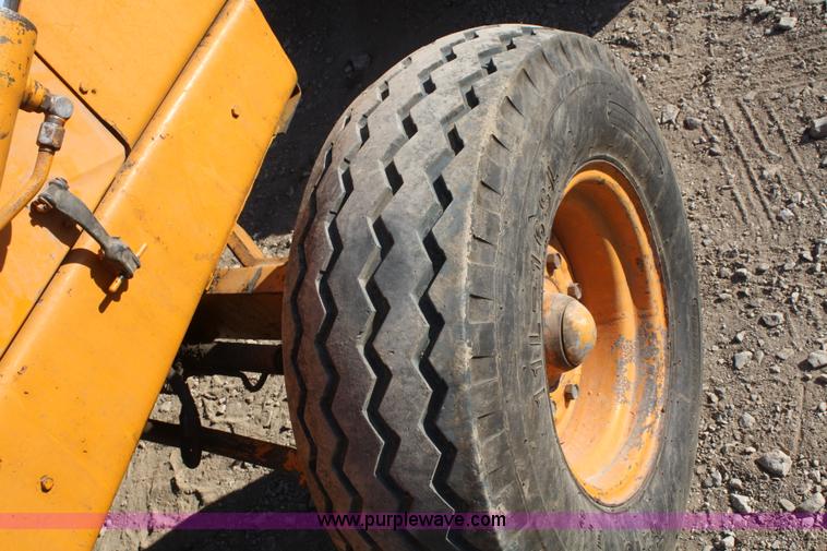 image for item A6537 1977 Case 580C-CK backhoe