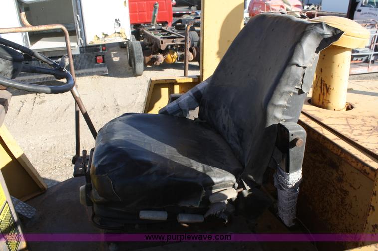 image for item A6538 1996 Komatsu WA180-1 wheel loader