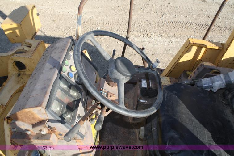 image for item A6538 1996 Komatsu WA180-1 wheel loader