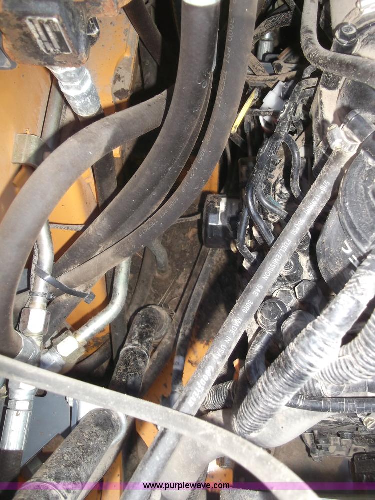 image for item B5056 2007 Mustang 2054 skid loader