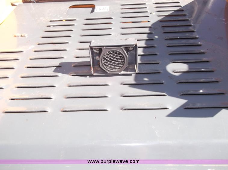 image for item B5056 2007 Mustang 2054 skid loader