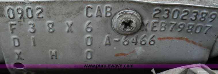 image for item B6012 1999 Ford F550 Super Duty pickup truck