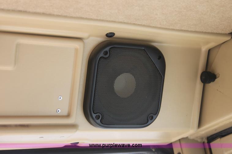 image for item B8577 2001 Caterpillar 140H motor grader