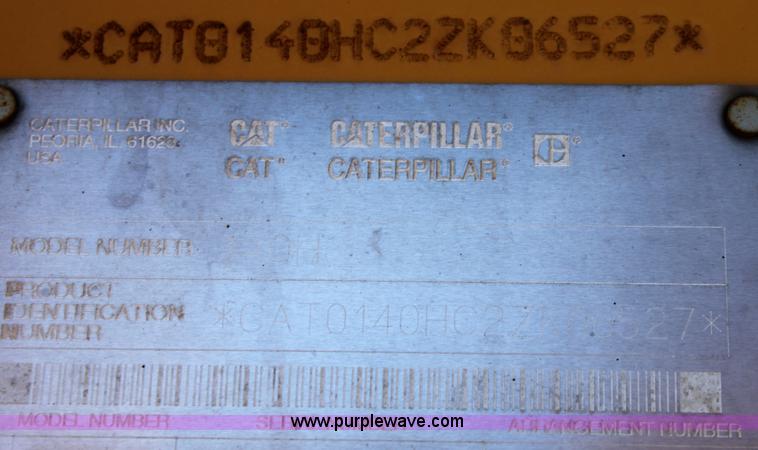 image for item B8577 2001 Caterpillar 140H motor grader