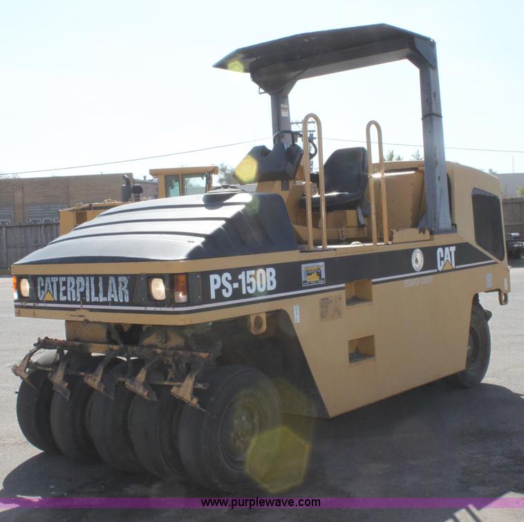 image for item B8619 Caterpillar PS-150B pneumatic compactor