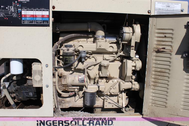 image for item B8620 Ingersoll Rand PT-125R pneumatic compactor