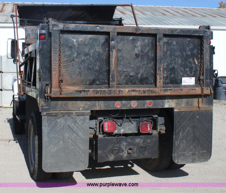 image for item B8663 1990 Chevrolet Kodiak dump truck