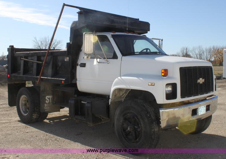 image for item B8663 1990 Chevrolet Kodiak dump truck