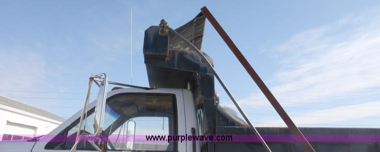 image for item B8663 1990 Chevrolet Kodiak dump truck