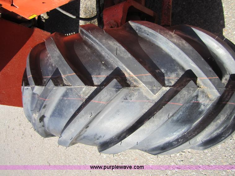 image for item C5120 1988 Ditch Witch 3500 trencher