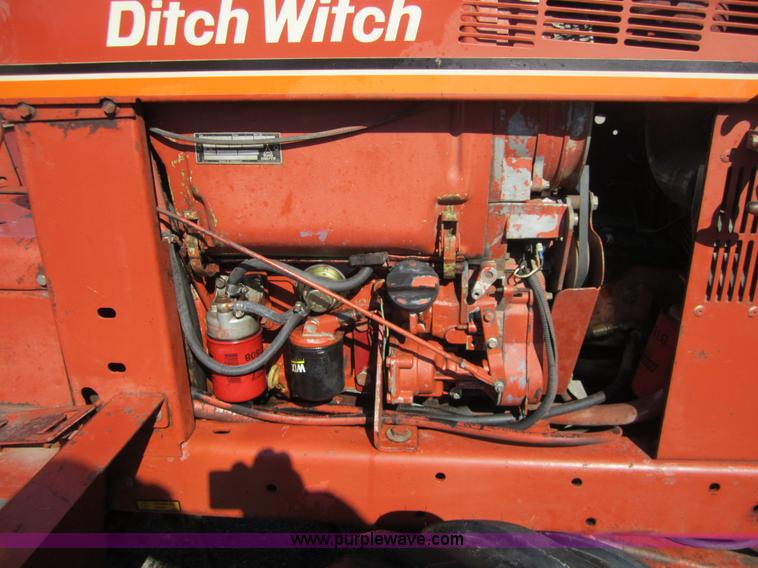 image for item C5120 1988 Ditch Witch 3500 trencher