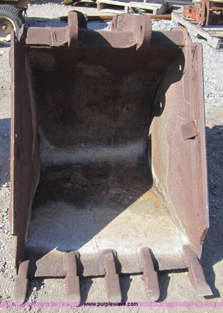 image for item C5124 30"W excavator bucket