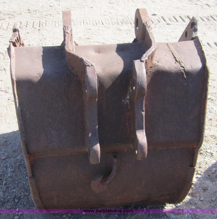 image for item C5124 30"W excavator bucket
