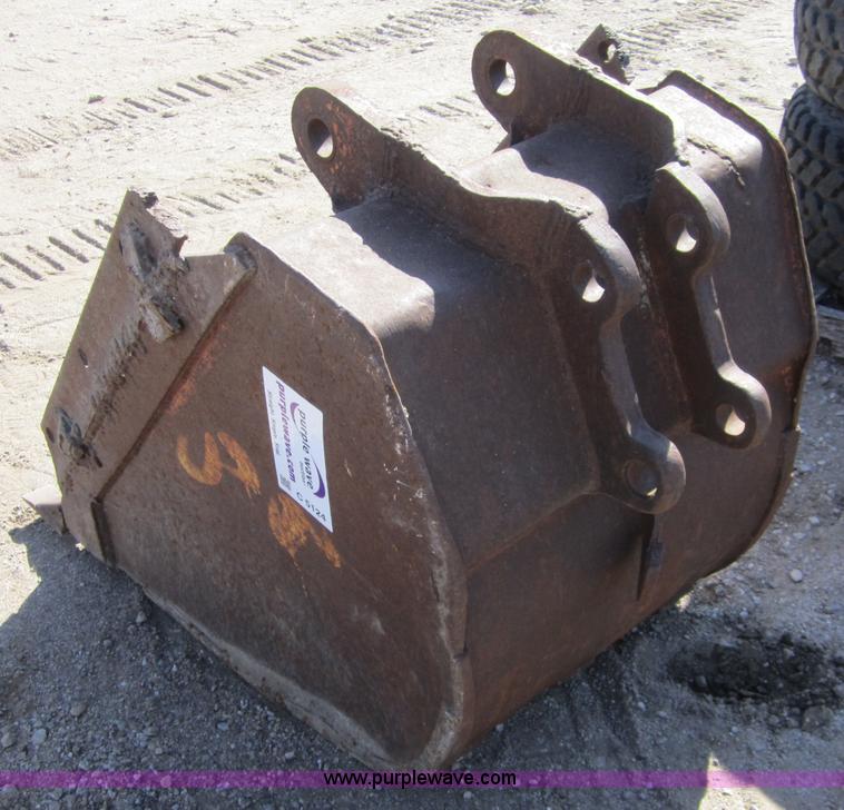 image for item C5124 30"W excavator bucket