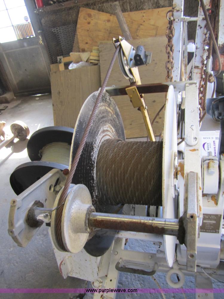 image for item C5129 STR UDH-70-T underground cable puller