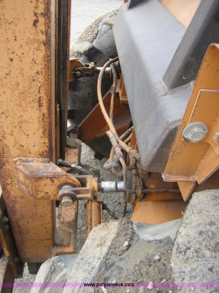 image for item C5157 Case 586D forklift