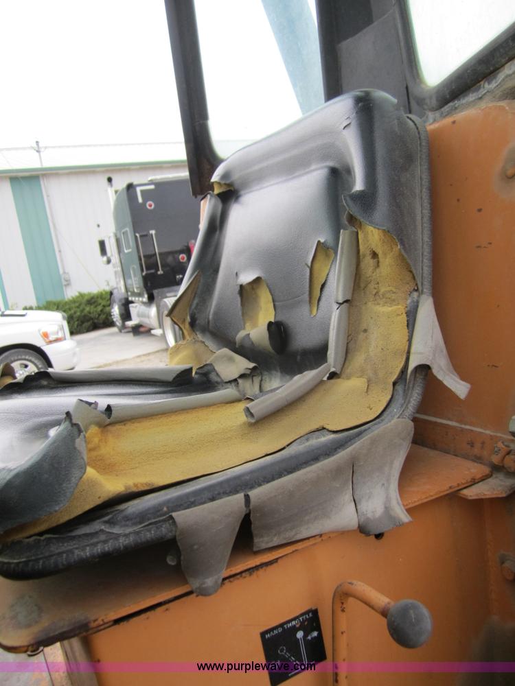 image for item C5157 Case 586D forklift