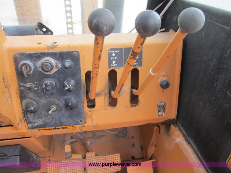 image for item C5157 Case 586D forklift