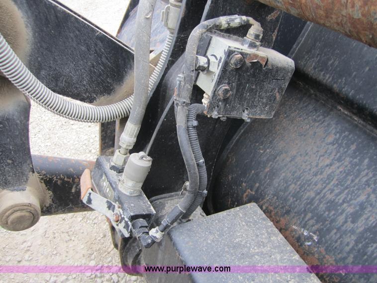 image for item C5158 1999 Caterpillar 426C backhoe