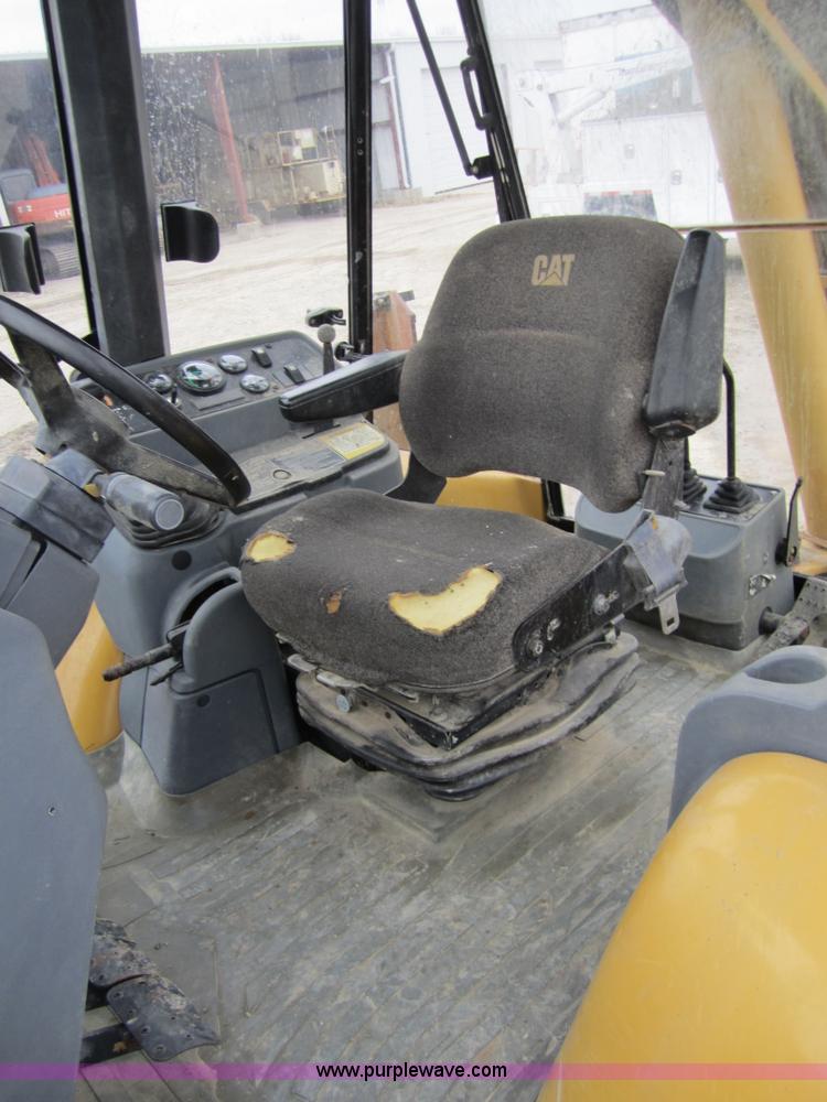 image for item C5158 1999 Caterpillar 426C backhoe