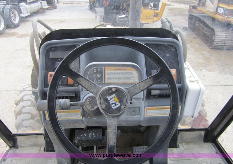 image for item C5158 1999 Caterpillar 426C backhoe