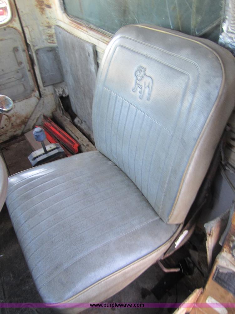 image for item C5166 1973 Mack DM800 dump truck