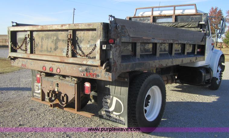 image for item C5217 1997 International 4700 dump truck
