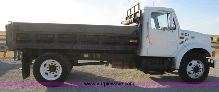 image for item C5217 1997 International 4700 dump truck