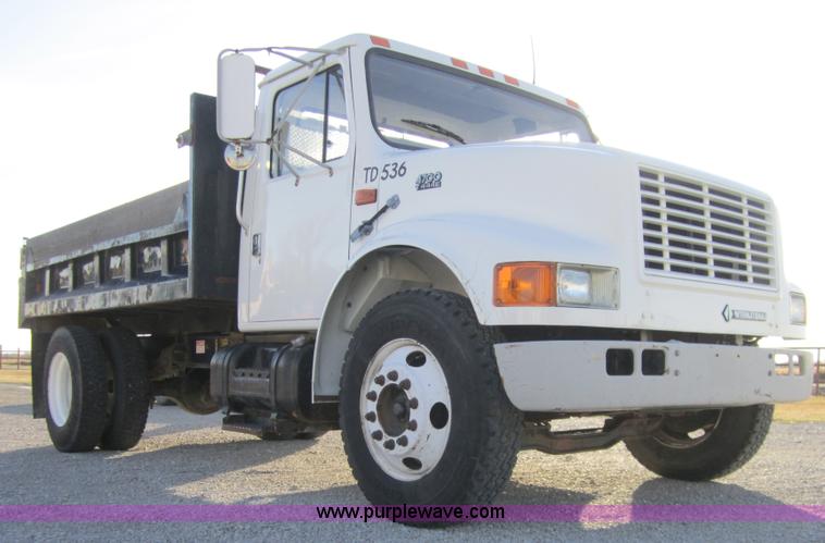 image for item C5217 1997 International 4700 dump truck