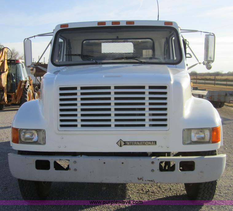 image for item C5217 1997 International 4700 dump truck