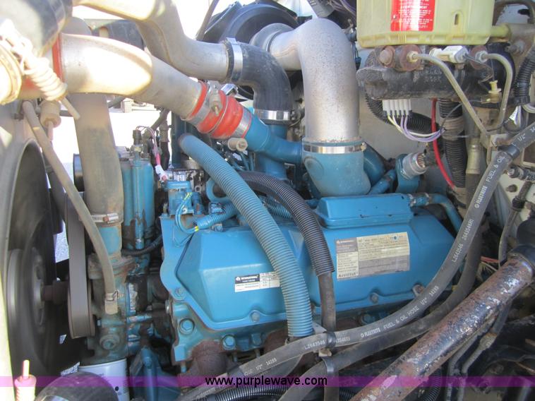 image for item C5217 1997 International 4700 dump truck