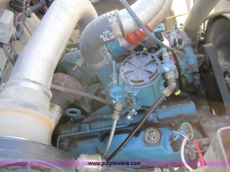 image for item C5217 1997 International 4700 dump truck