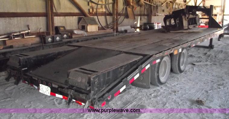 image for item C5711 2008 Big Tex 25GN goose neck trailer