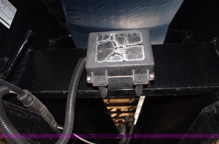 image for item C5711 2008 Big Tex 25GN goose neck trailer