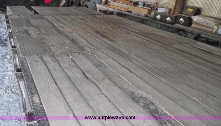 image for item C5711 2008 Big Tex 25GN goose neck trailer