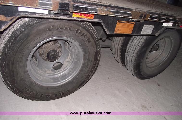 image for item C5711 2008 Big Tex 25GN goose neck trailer