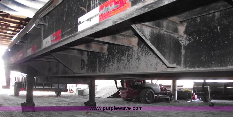 image for item C5711 2008 Big Tex 25GN goose neck trailer