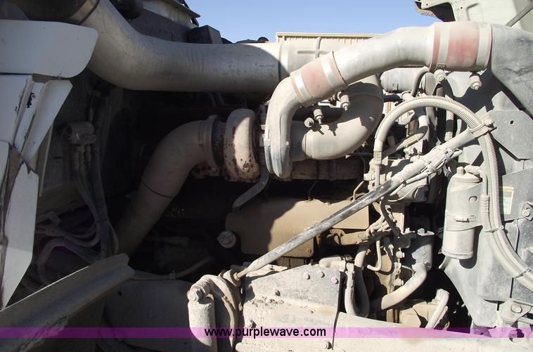 image for item C5715 1999 Mack RD688S dump truck