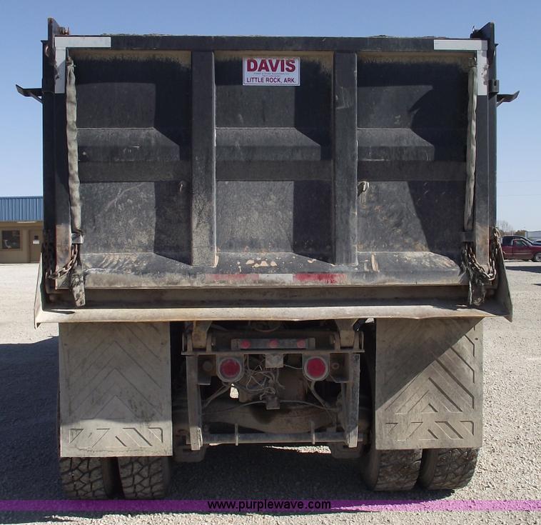 image for item C5716 1999 Mack RD688S dump truck