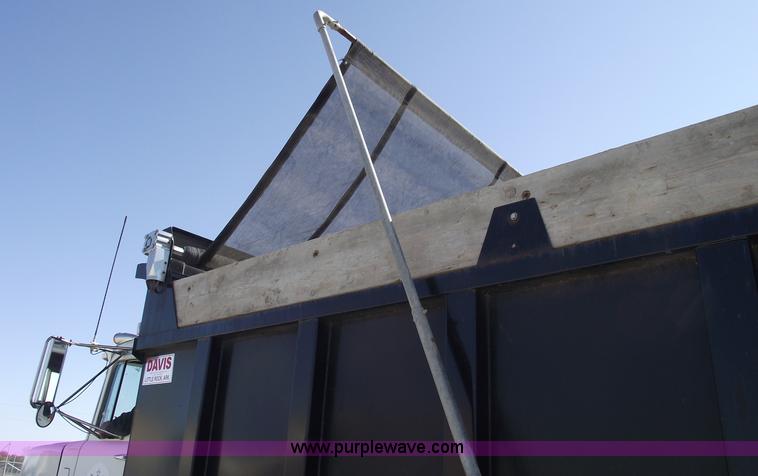 image for item C5716 1999 Mack RD688S dump truck