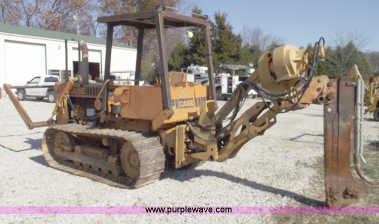 image for item C5755 Case 475 vibratory cable plow