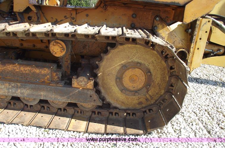 image for item C5755 Case 475 vibratory cable plow