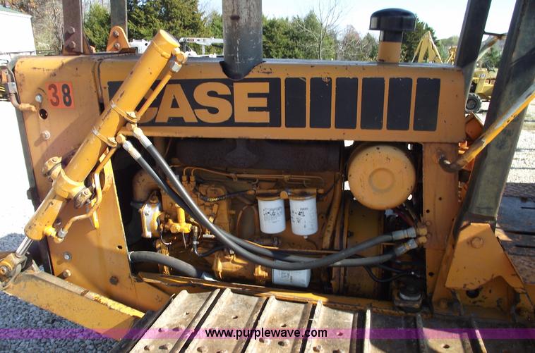 image for item C5755 Case 475 vibratory cable plow