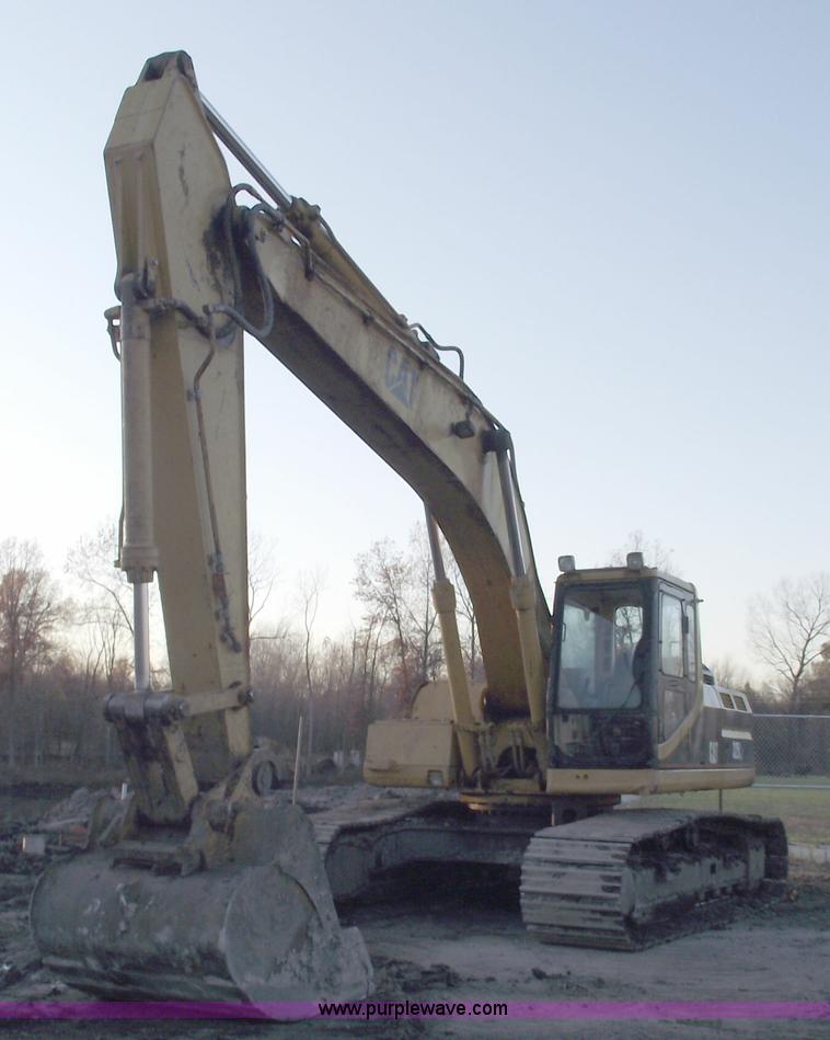 image for item C5794 1992 Caterpillar 325L excavator