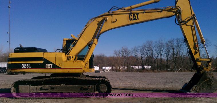 image for item C5794 1992 Caterpillar 325L excavator
