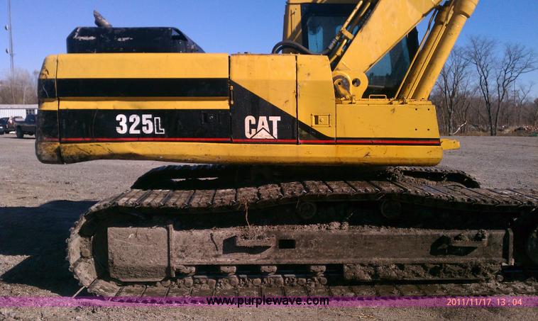 image for item C5794 1992 Caterpillar 325L excavator